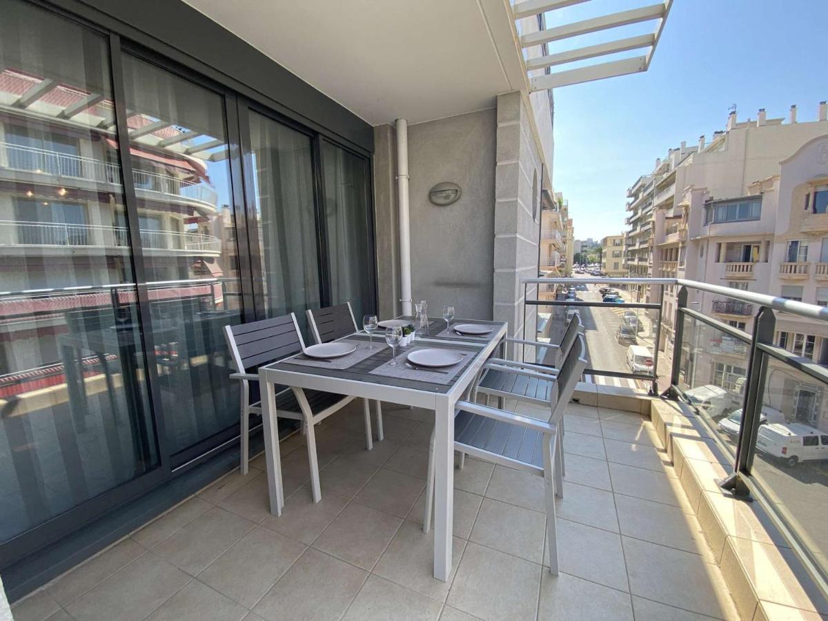 Appartement Climatise 4 Couchages Avec Terrasse Et Parking Securise A Antibes, Proche Port Et Mer - Fr-1-252-180 Exterior foto