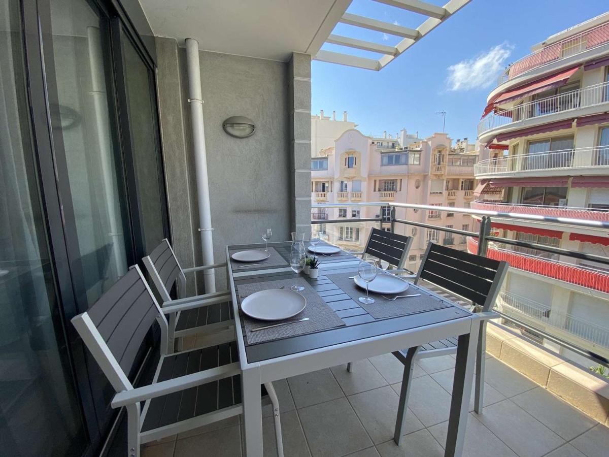 Appartement Climatise 4 Couchages Avec Terrasse Et Parking Securise A Antibes, Proche Port Et Mer - Fr-1-252-180 Exterior foto